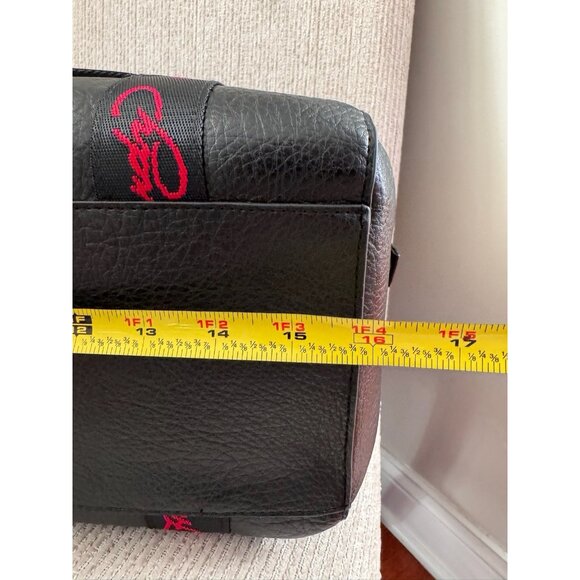 NWT ED HARDY LOVE KILLS SLOWLY WEEKENDER OVERNIGHT/TRAVEL TOTE SKULL FLOWERS - Picture 10 of 13